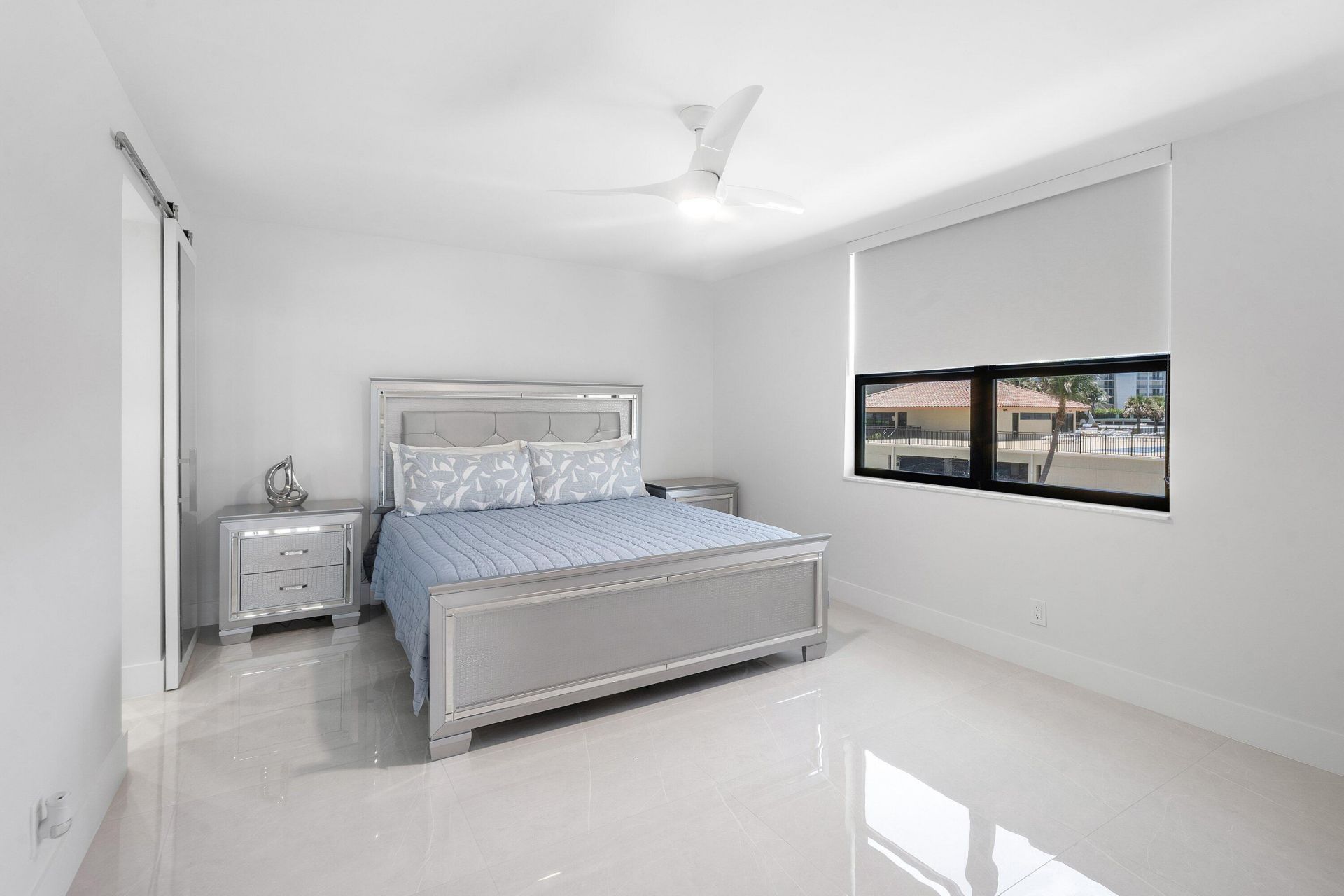 5480 N Ocean Drive, Unit B1c, Singer Island, FL 33404 Photo