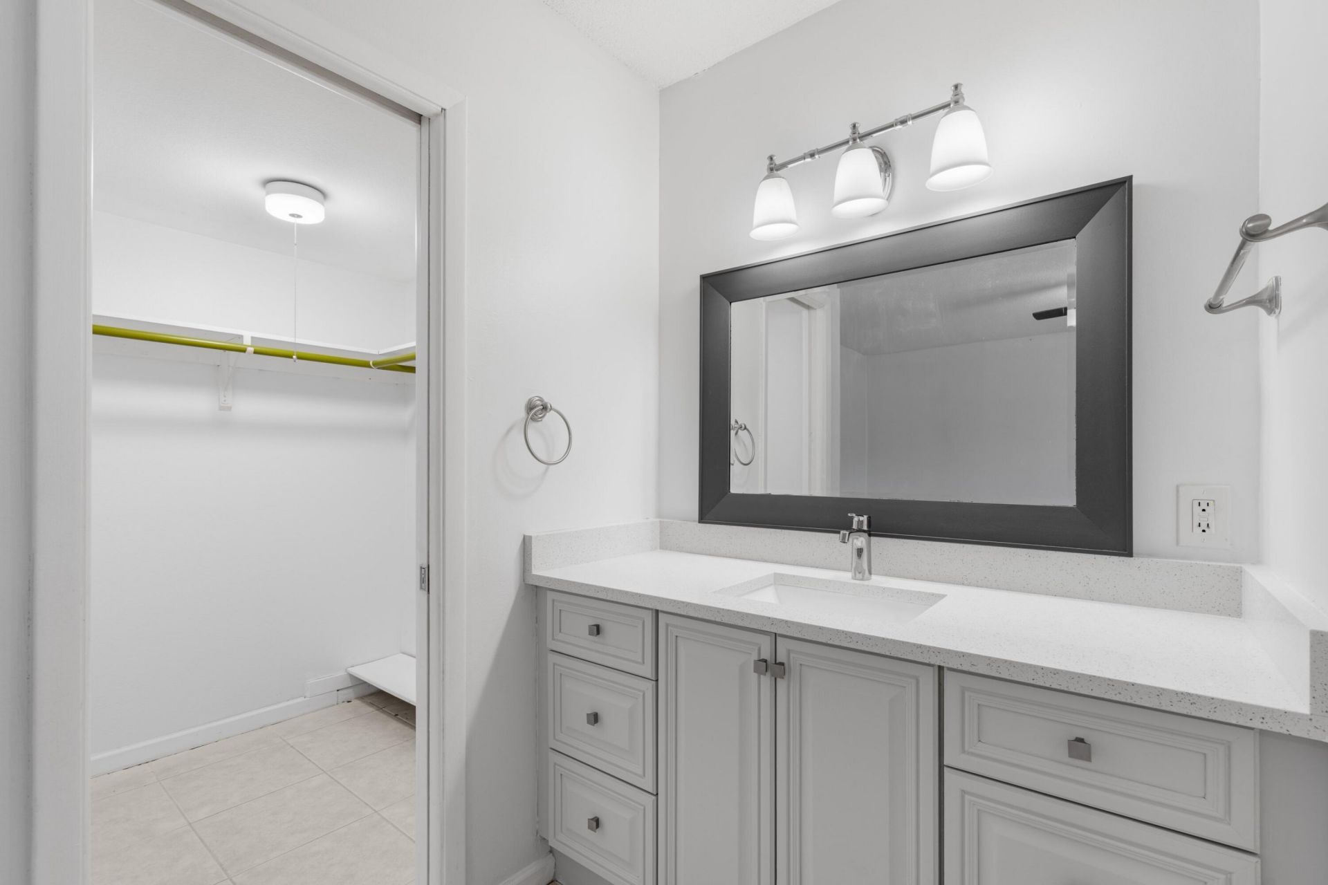 10693 N Military Trail, Unit 7, West Palm Beach, FL 33410 Photo
