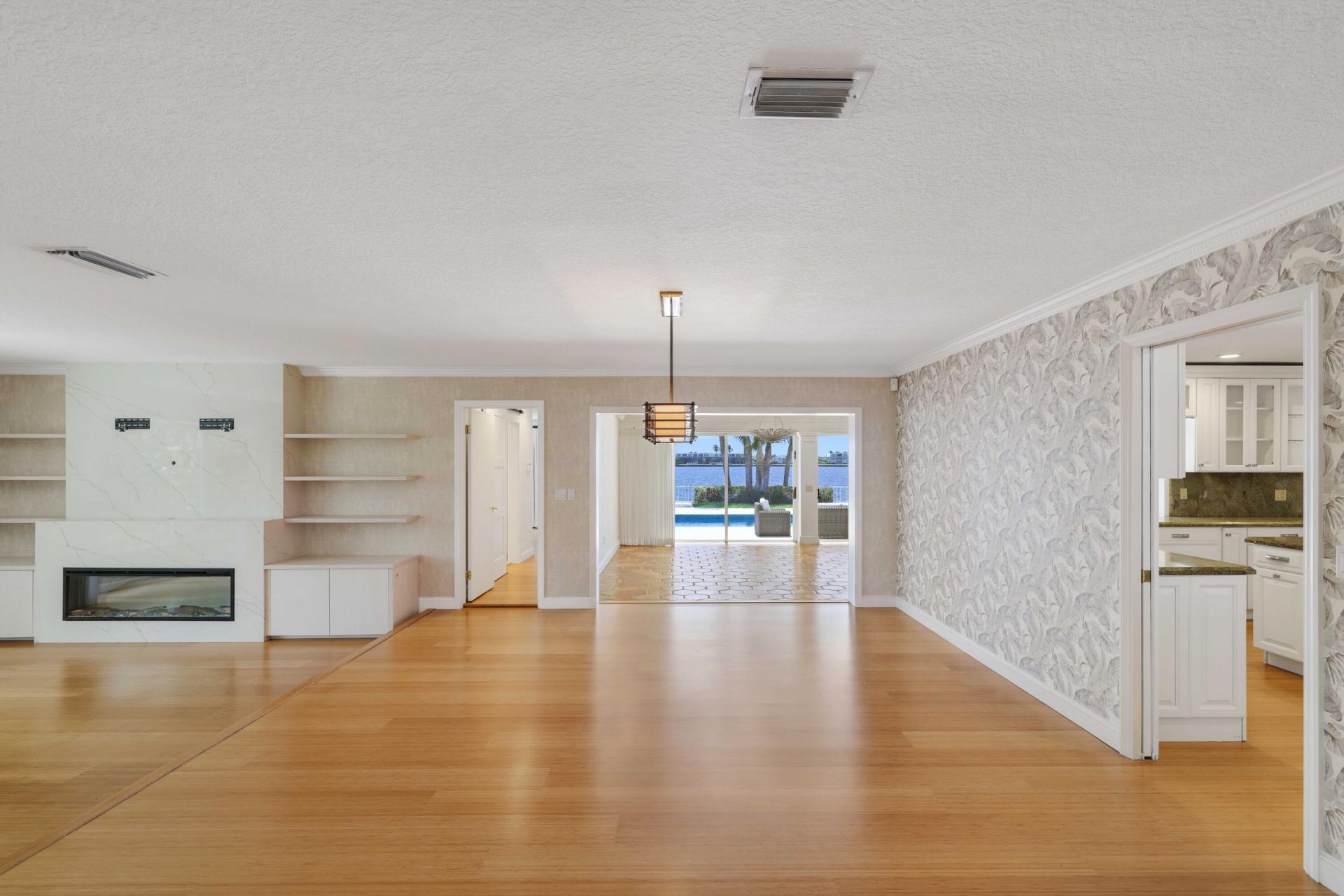 2204 Notre Dame Drive, Lake Worth Beach, FL 33460 Photo