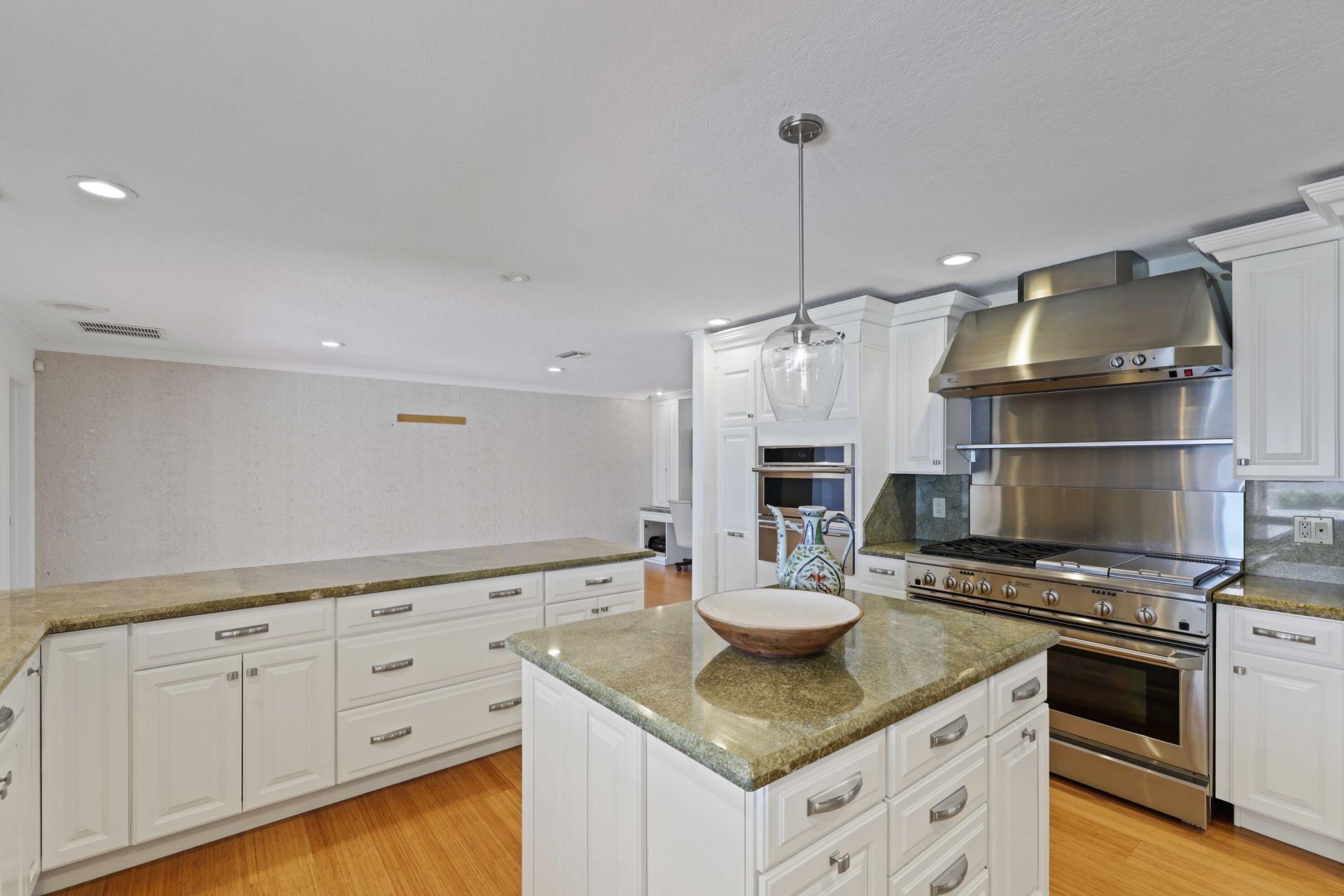 2204 Notre Dame Drive, Lake Worth Beach, FL 33460 Photo