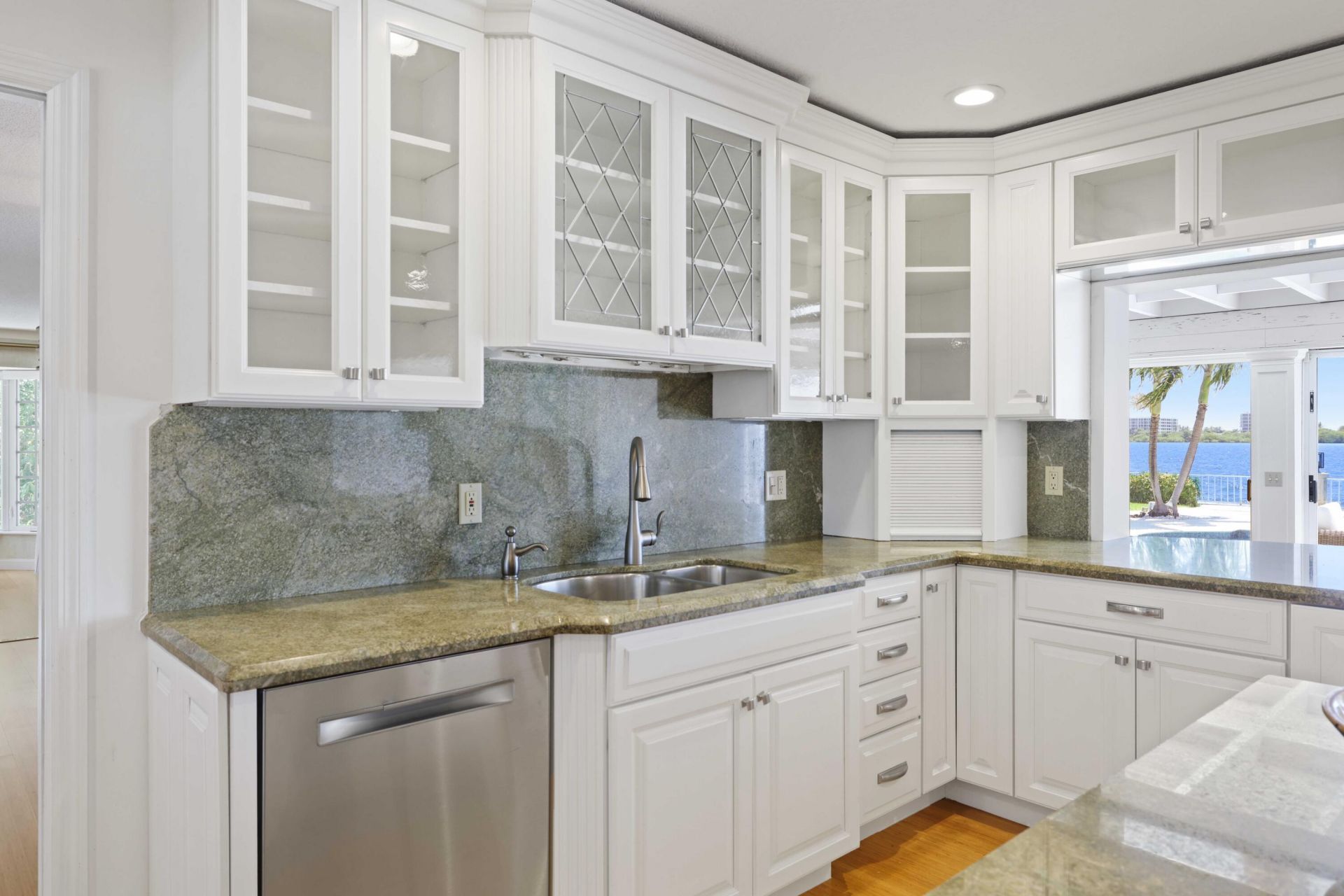 2204 Notre Dame Drive, Lake Worth Beach, FL 33460 Photo