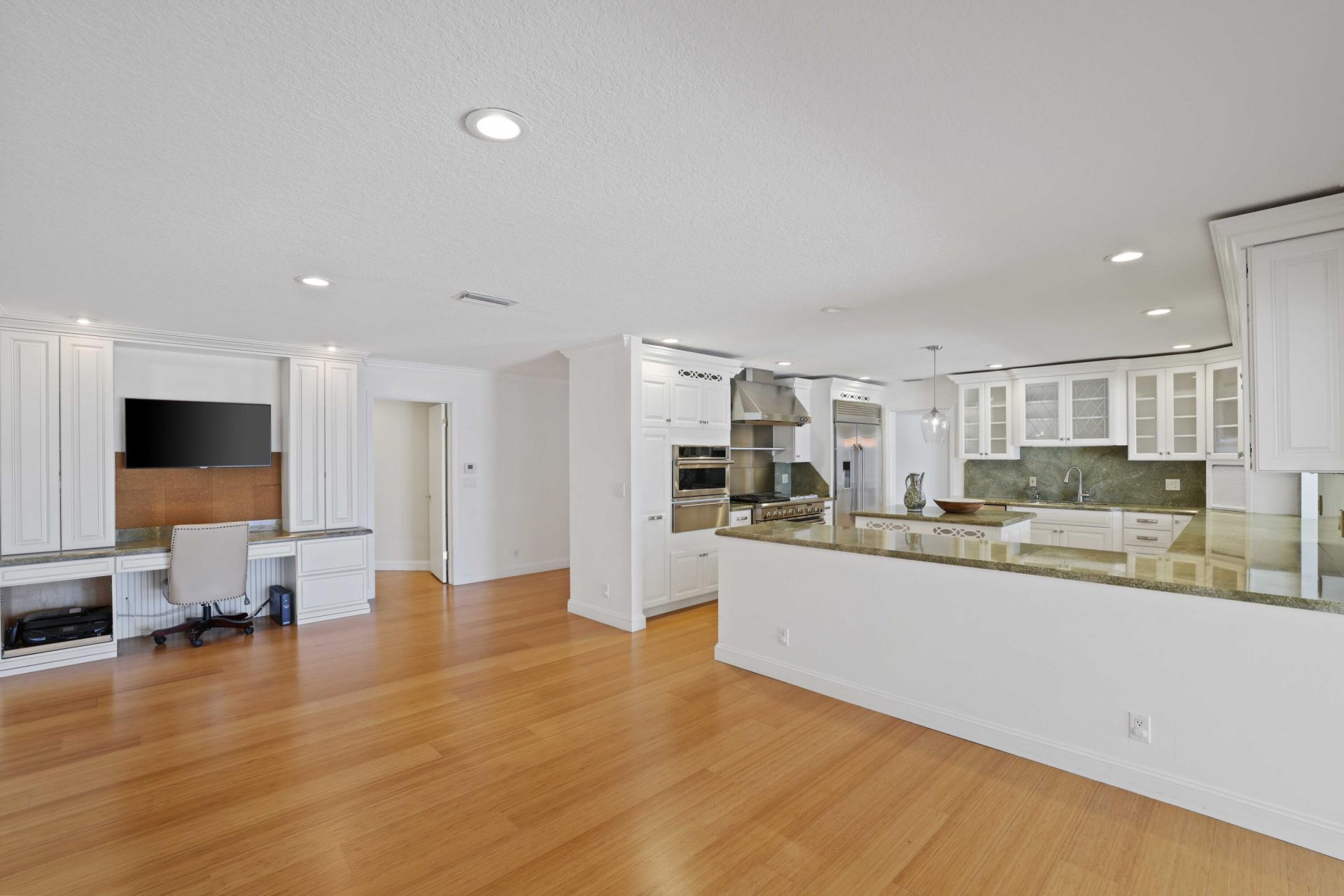 2204 Notre Dame Drive, Lake Worth Beach, FL 33460 Photo