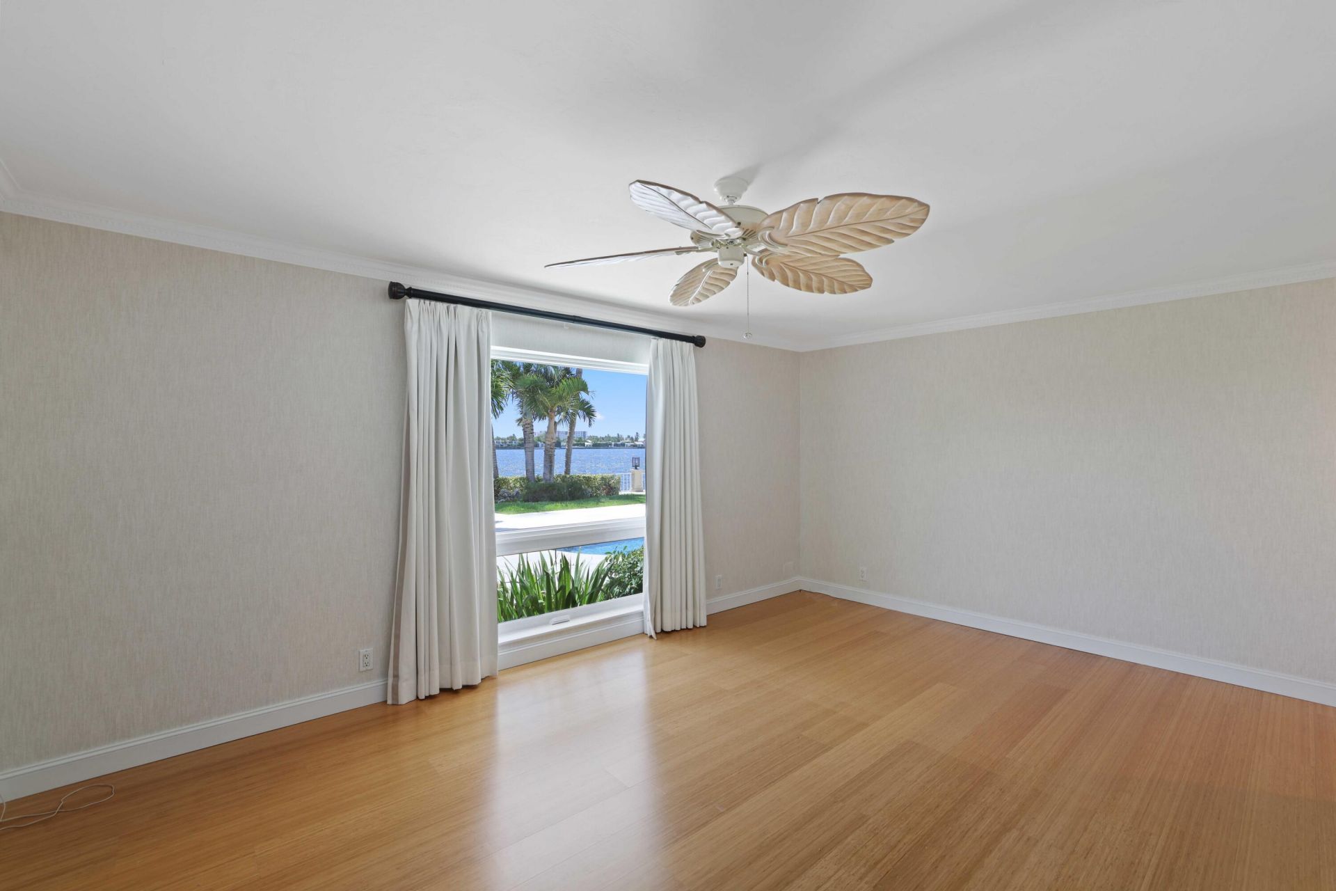 2204 Notre Dame Drive, Lake Worth Beach, FL 33460 Photo