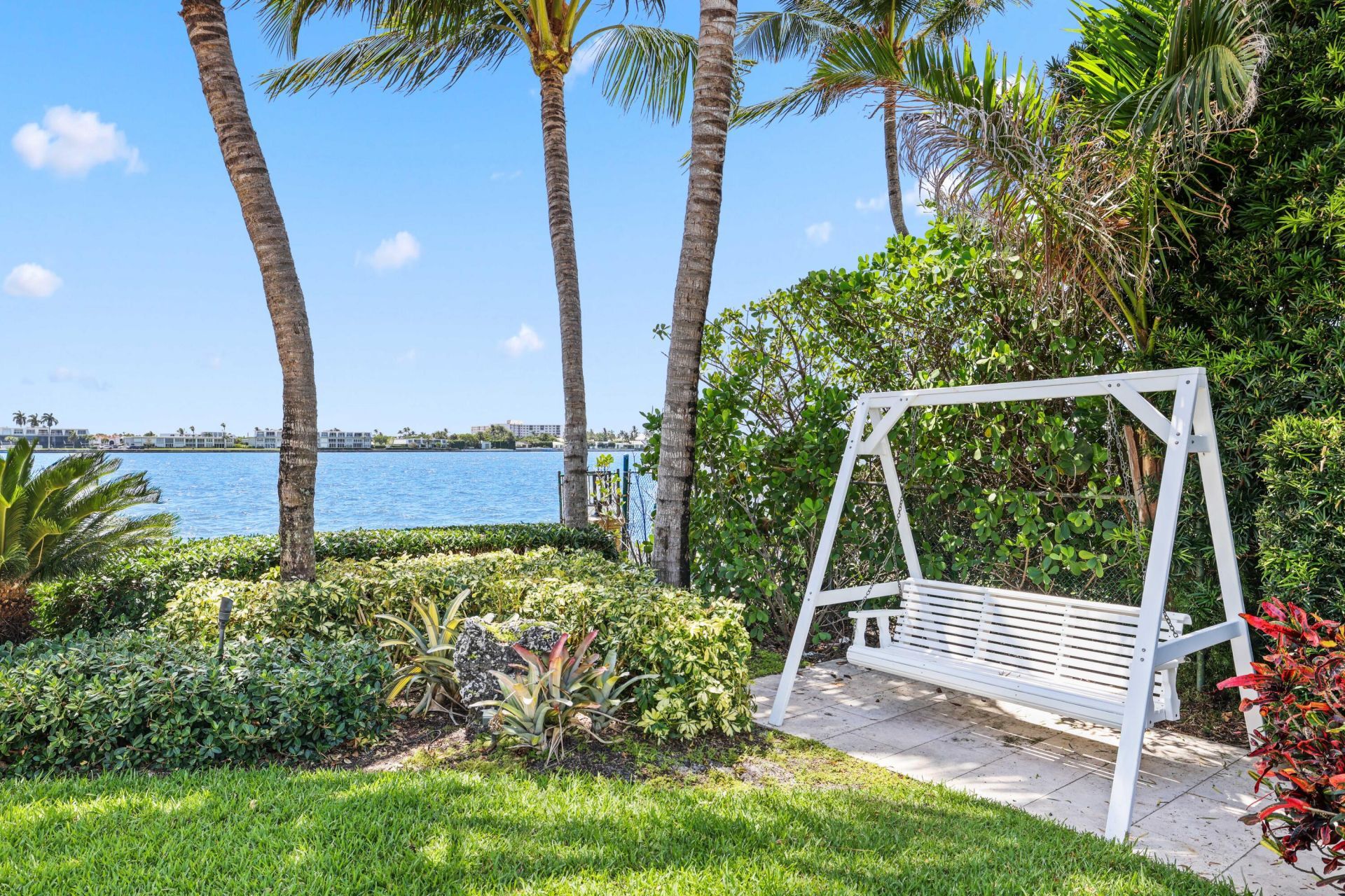 2204 Notre Dame Drive, Lake Worth Beach, FL 33460 Photo