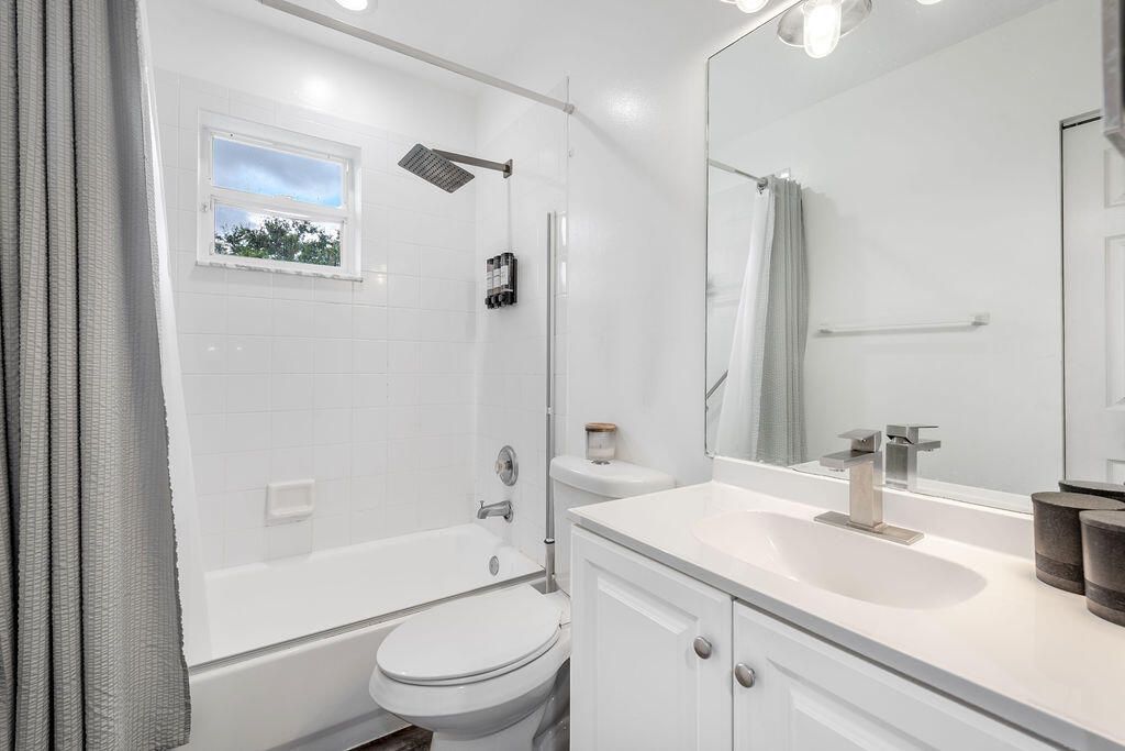 160 Baldwin Boulevard, Greenacres, FL 33463 Photo