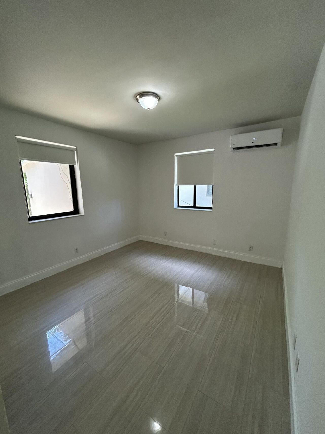 914 NE 15th Avenue, Unit 1, Fort Lauderdale, FL 33304 Photo