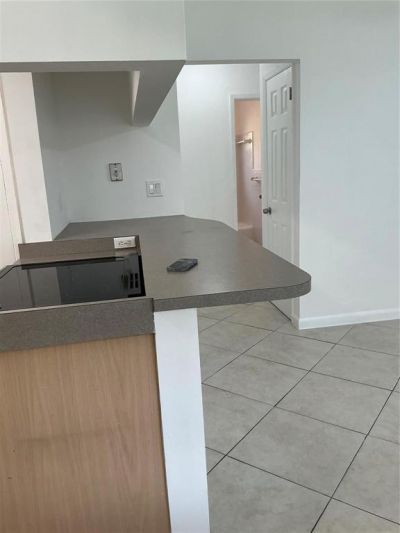 1647 NE 12th Street, Fort Lauderdale, FL 33304 Photo