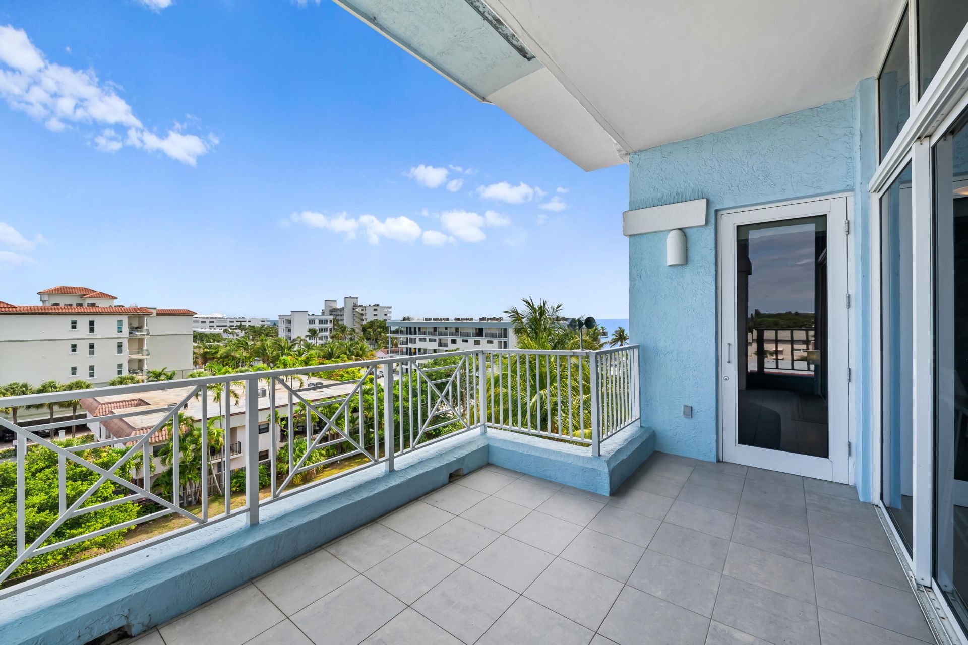 701 SE 21st Avenue, Unit 501, Deerfield Beach, FL 33441 Photo