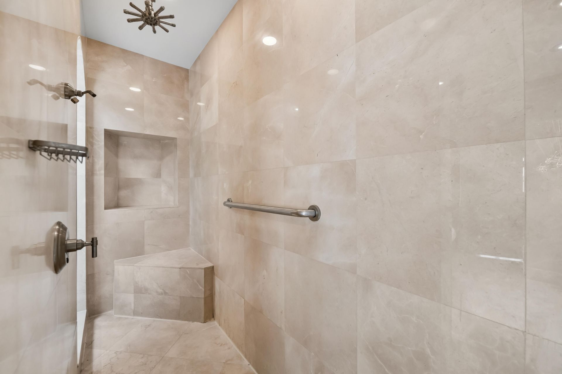 701 SE 21st Avenue, Unit 501, Deerfield Beach, FL 33441 Photo