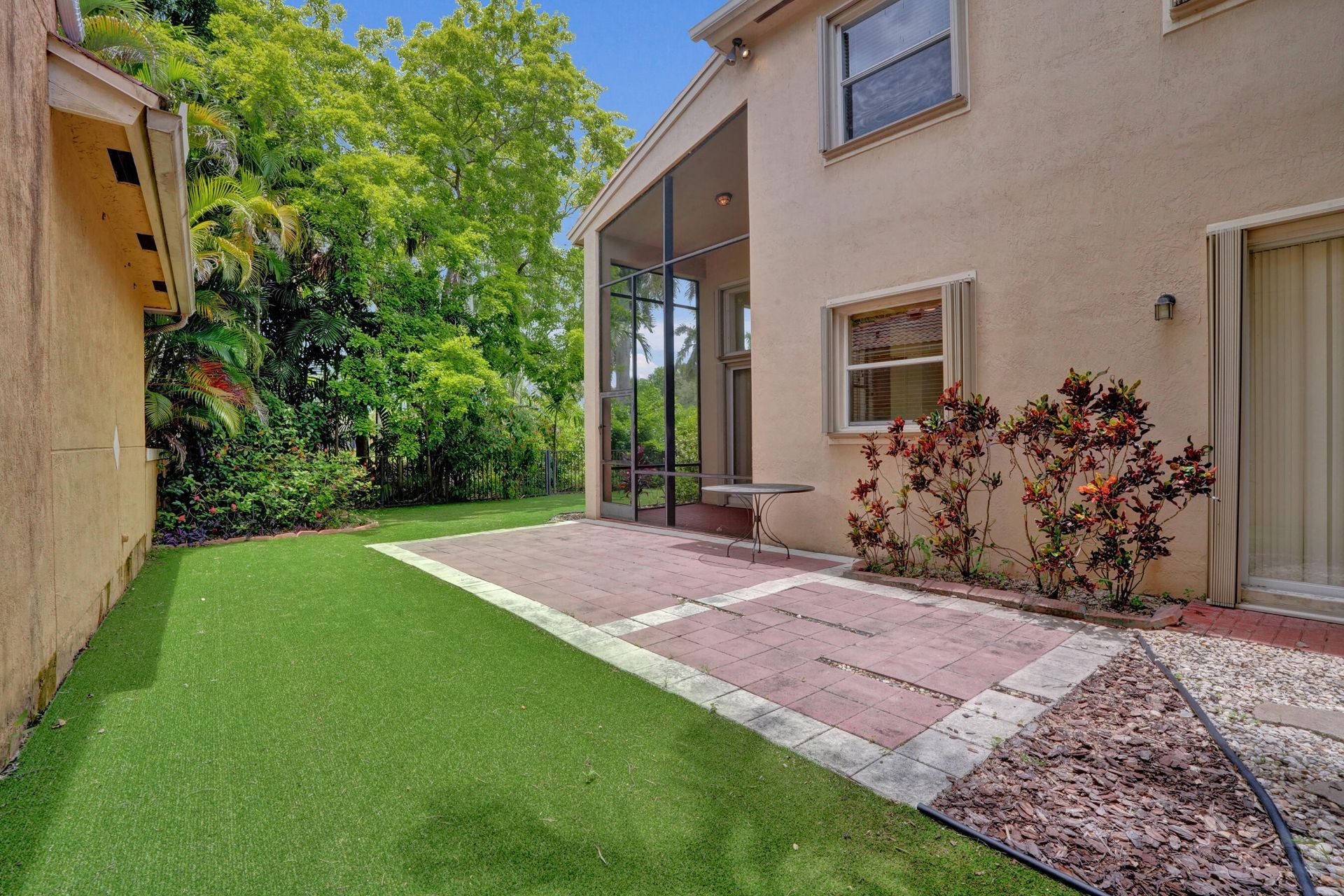 5897 NW 120th Terrace, Coral Springs, FL 33076 Photo