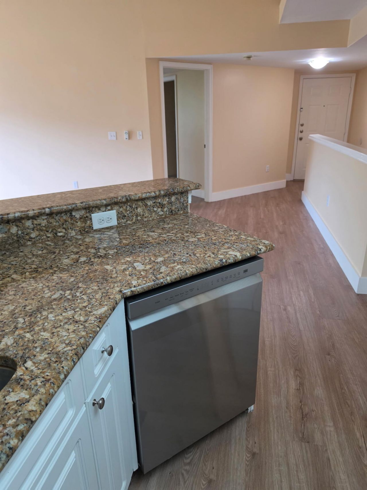 700 S Crestwood Court S, Unit 704, Royal Palm Beach, FL 33411 Photo