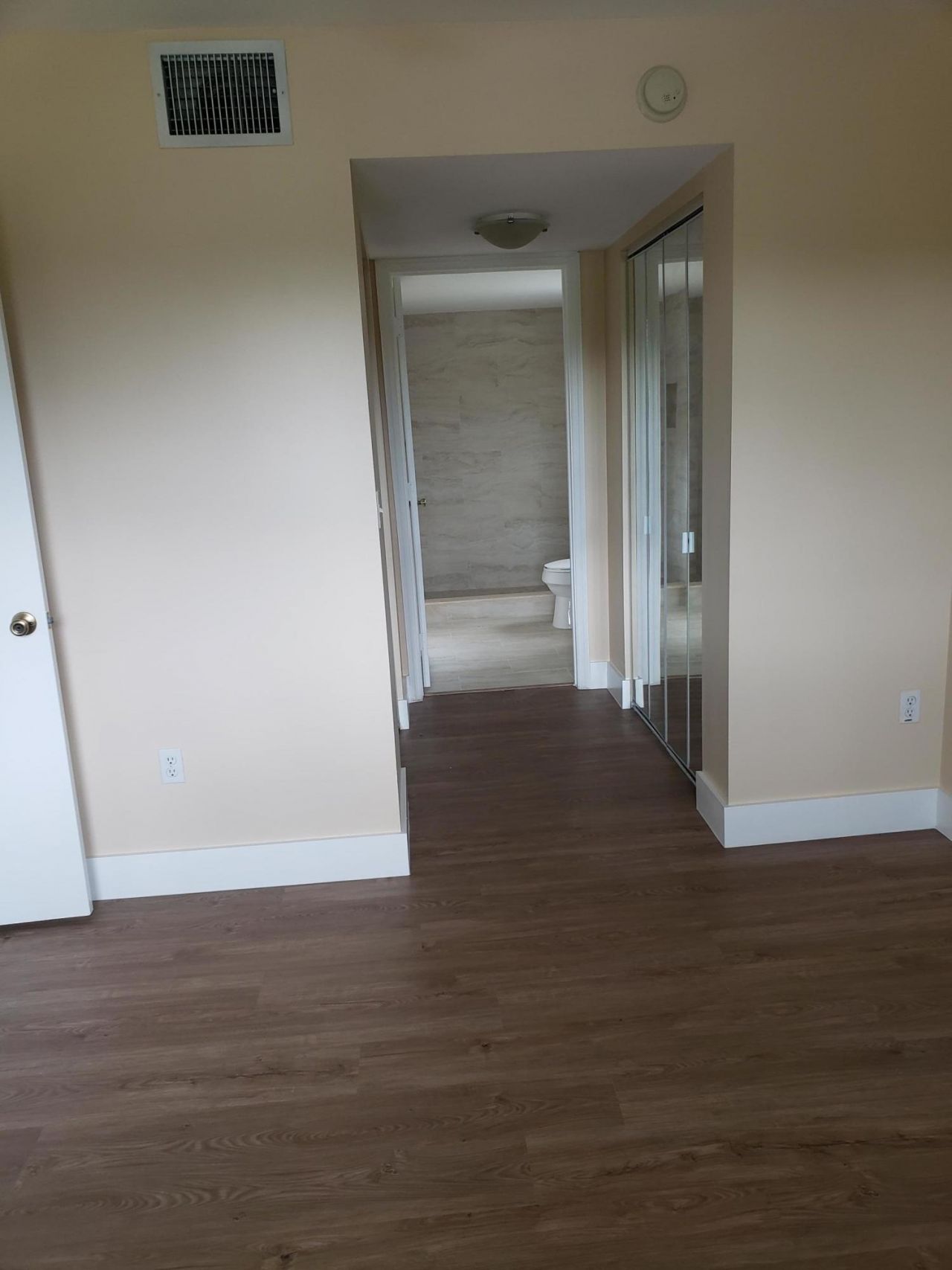 700 S Crestwood Court S, Unit 704, Royal Palm Beach, FL 33411 Photo