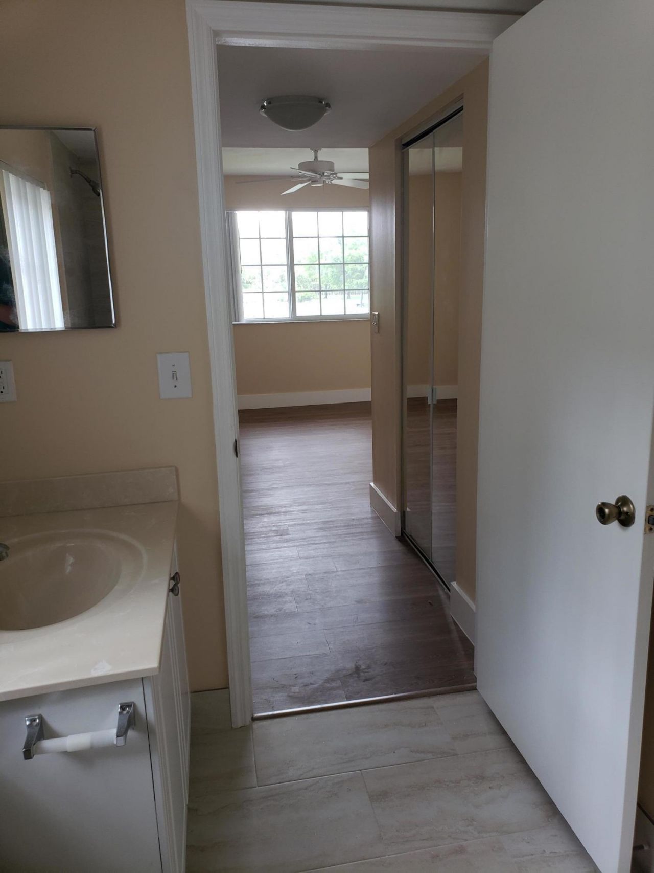 700 S Crestwood Court S, Unit 704, Royal Palm Beach, FL 33411 Photo