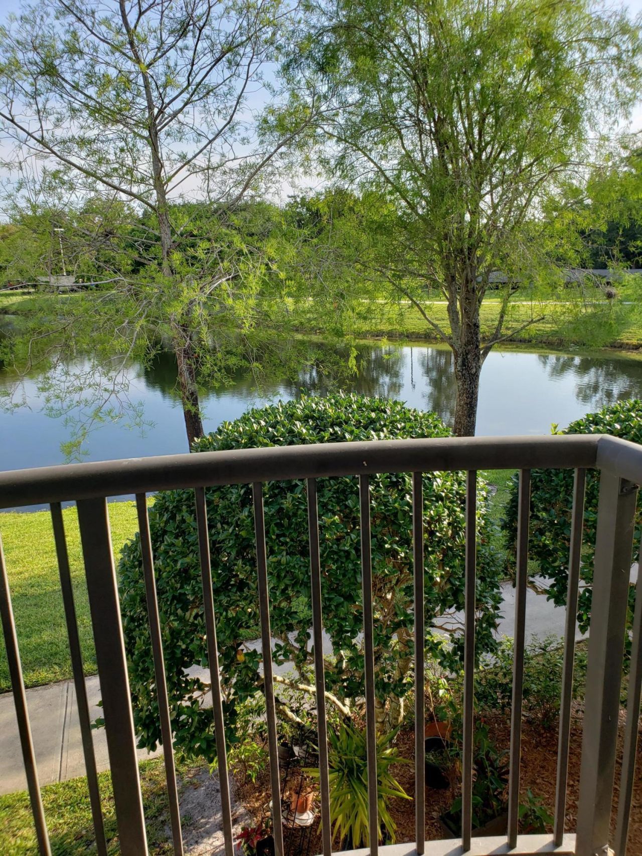 700 S Crestwood Court S, Unit 704, Royal Palm Beach, FL 33411 Photo