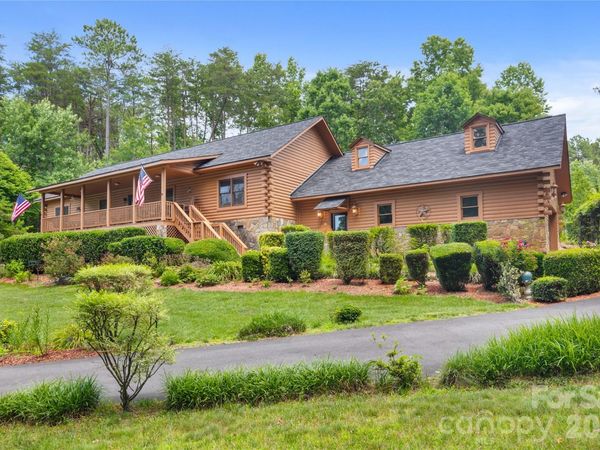 214 Harbor Ridge Drive, Connelly Springs, NC 28612