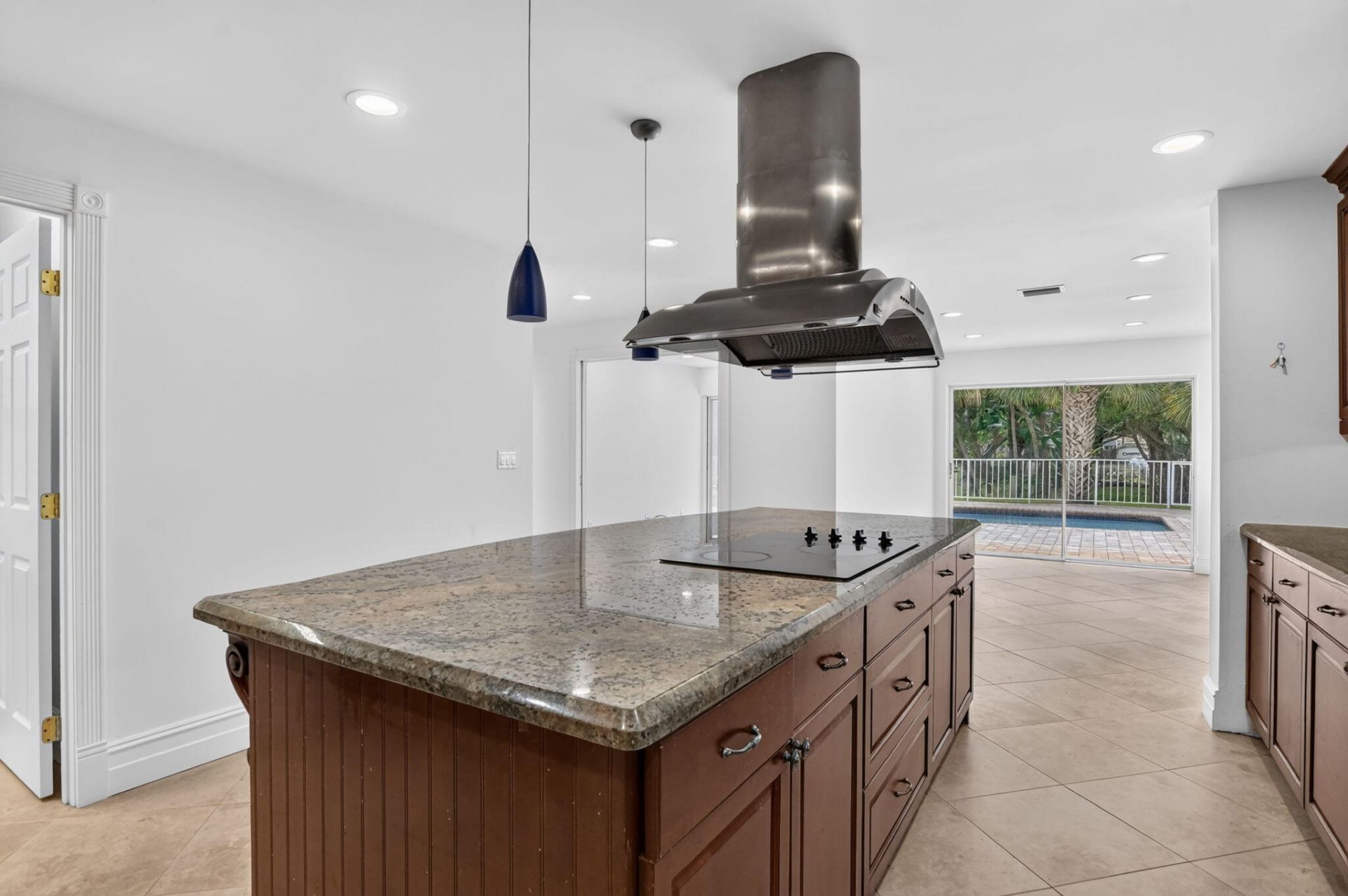 23338 La Vida Way, Boca Raton, FL 33433 Photo