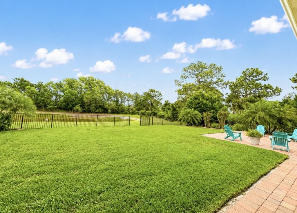 367 SW Vista Lake Drive, Port Saint Lucie, FL 34953 Photo