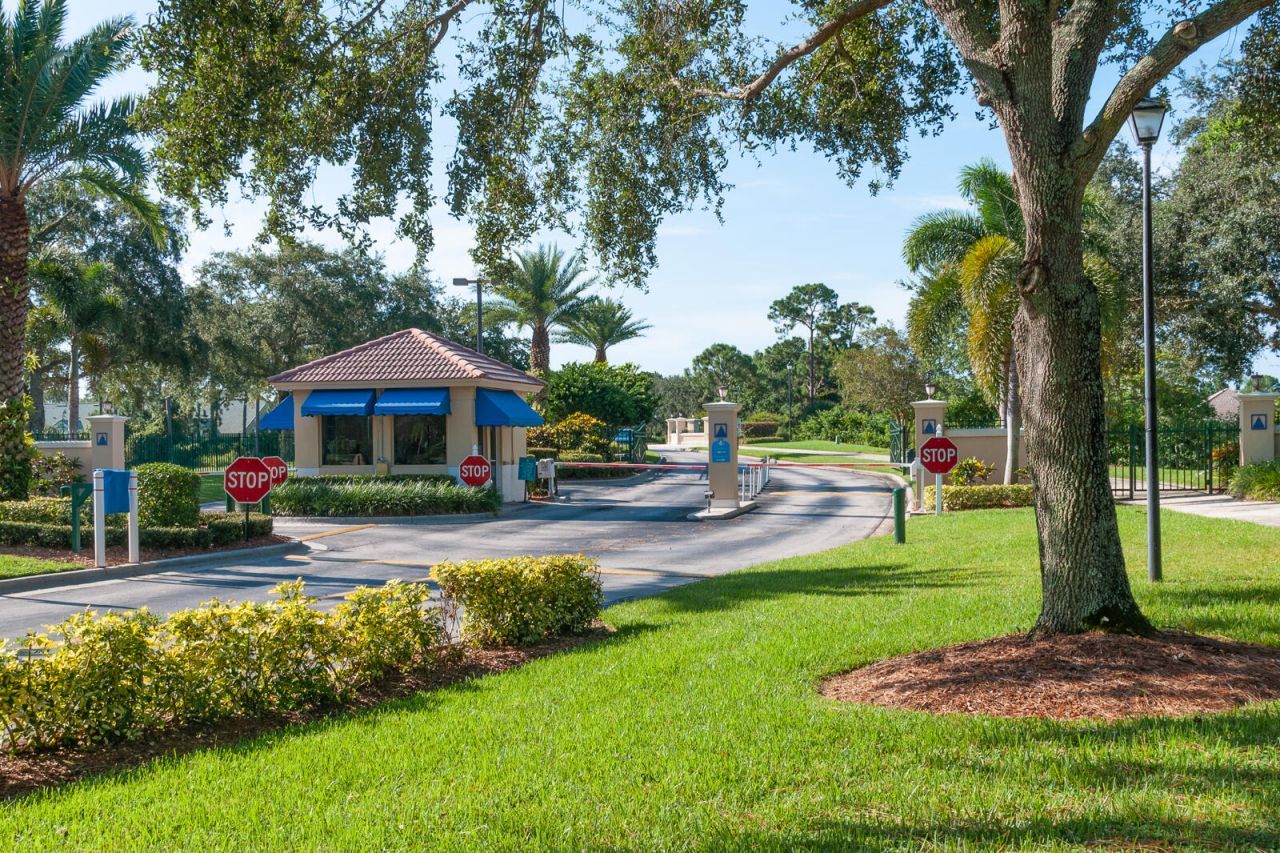 709 SW Andros Cove, Port Saint Lucie, FL 34986 Photo