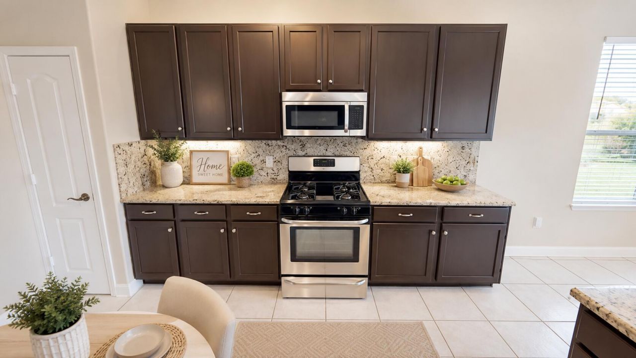 895 SW Lake Charles Circle, Port Saint Lucie, FL 34986 Photo