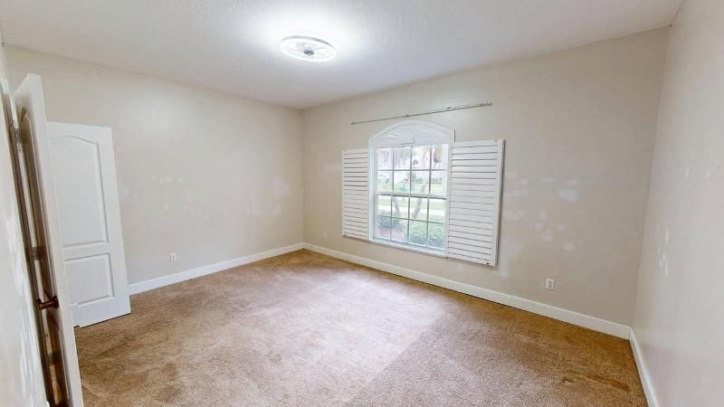 895 SW Lake Charles Circle, Port Saint Lucie, FL 34986 Photo