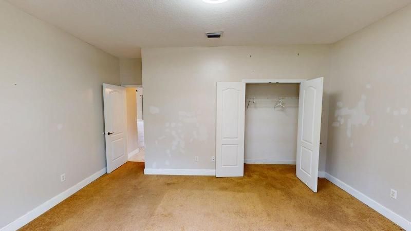 895 SW Lake Charles Circle, Port Saint Lucie, FL 34986 Photo