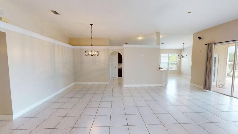 895 SW Lake Charles Circle, Port Saint Lucie, FL 34986 Photo