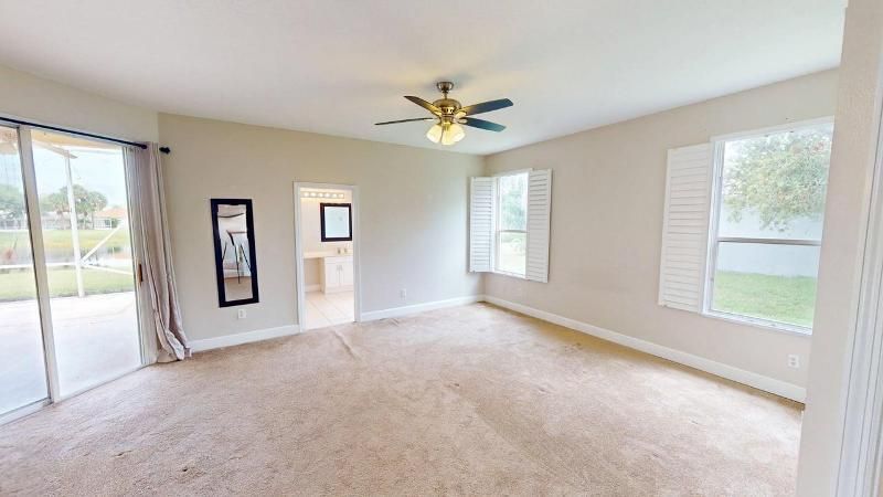 895 SW Lake Charles Circle, Port Saint Lucie, FL 34986 Photo