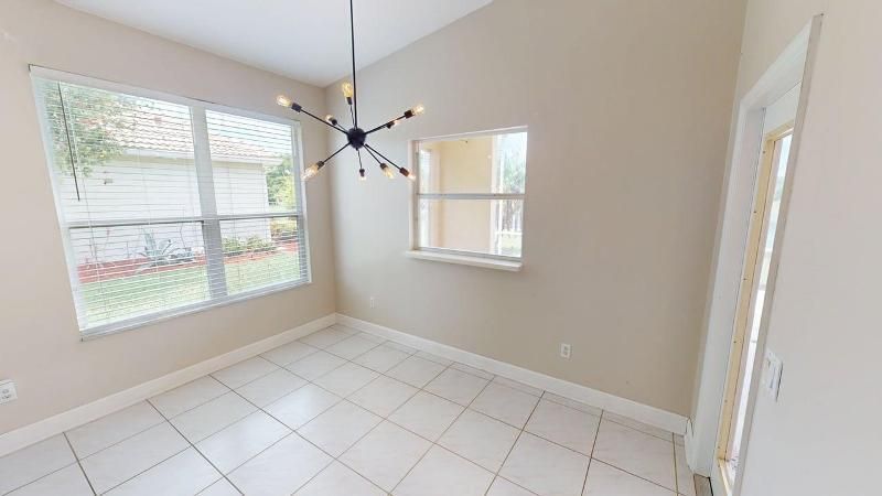 895 SW Lake Charles Circle, Port Saint Lucie, FL 34986 Photo