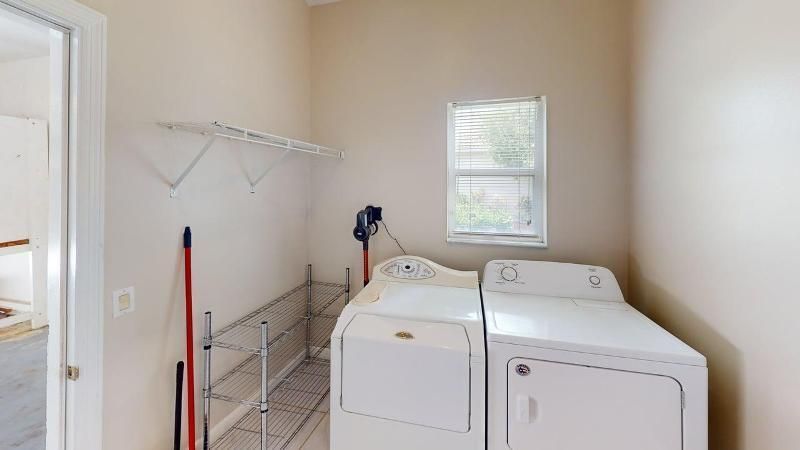895 SW Lake Charles Circle, Port Saint Lucie, FL 34986 Photo