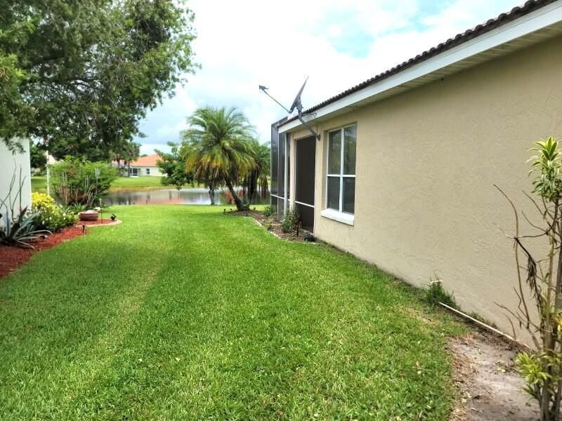 895 SW Lake Charles Circle, Port Saint Lucie, FL 34986 Photo