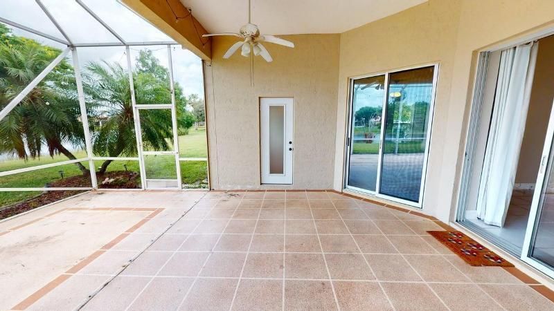 895 SW Lake Charles Circle, Port Saint Lucie, FL 34986 Photo