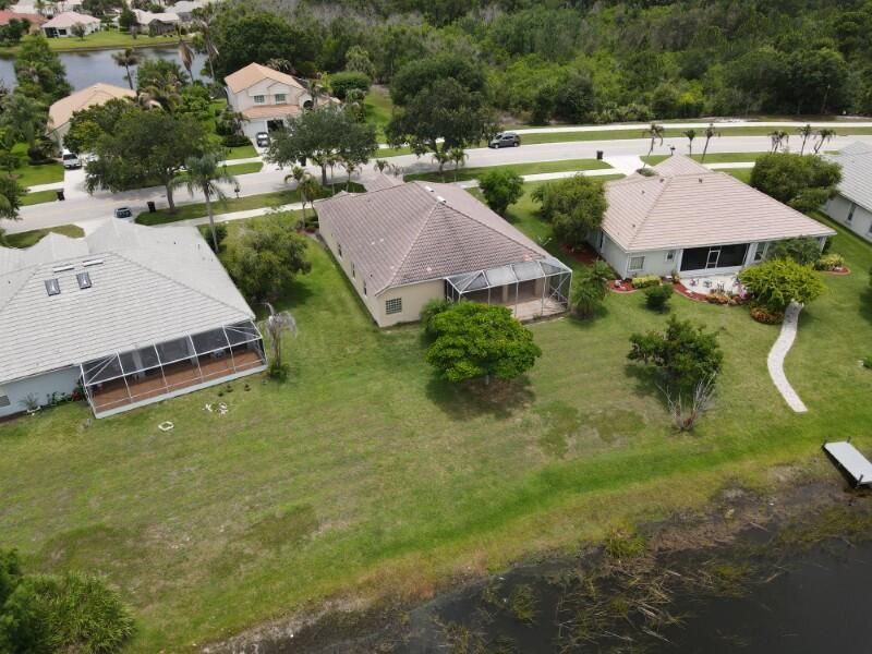 895 SW Lake Charles Circle, Port Saint Lucie, FL 34986 Photo