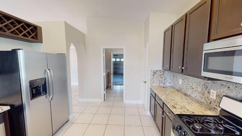 895 SW Lake Charles Circle, Port Saint Lucie, FL 34986 Photo