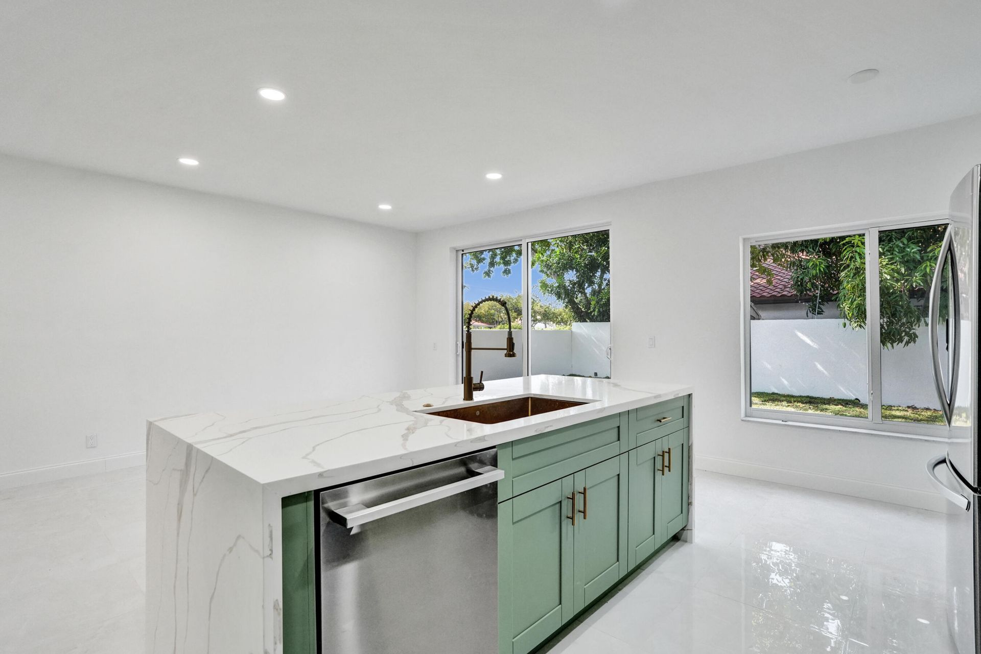 6991 Marion Avenue, Margate, FL 33063 Photo