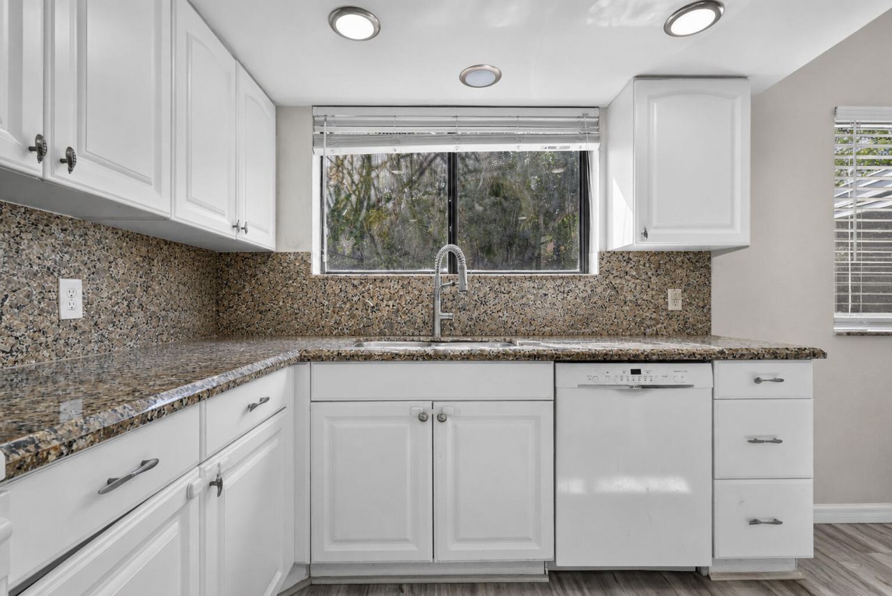 1055 NW 18th Avenue, Delray Beach, FL 33445 Photo
