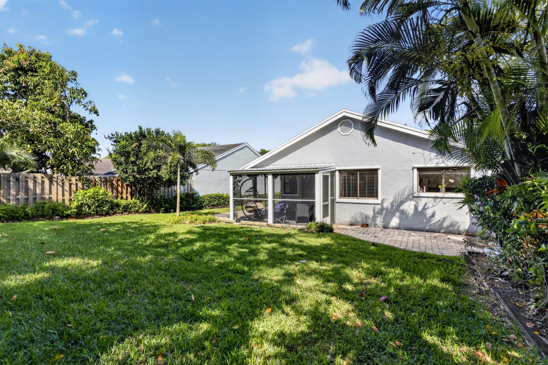 1055 NW 18th Avenue, Delray Beach, FL 33445 Photo