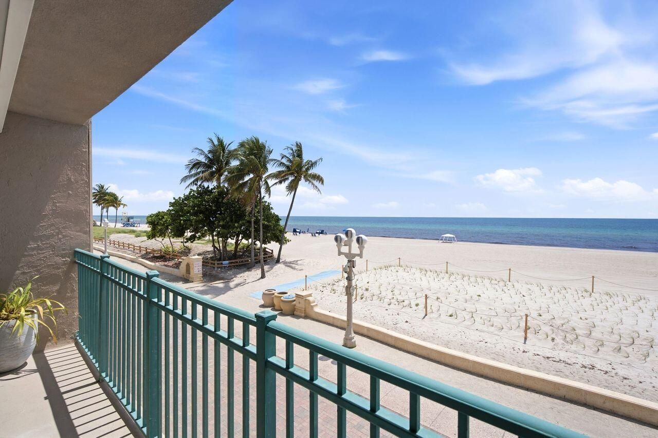 201 Van Buren Street, Unit 205, Hollywood, FL 33019 Photo