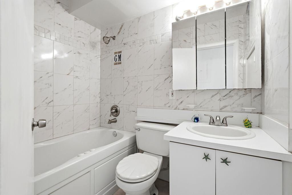 201 Van Buren Street, Unit 205, Hollywood, FL 33019 Photo