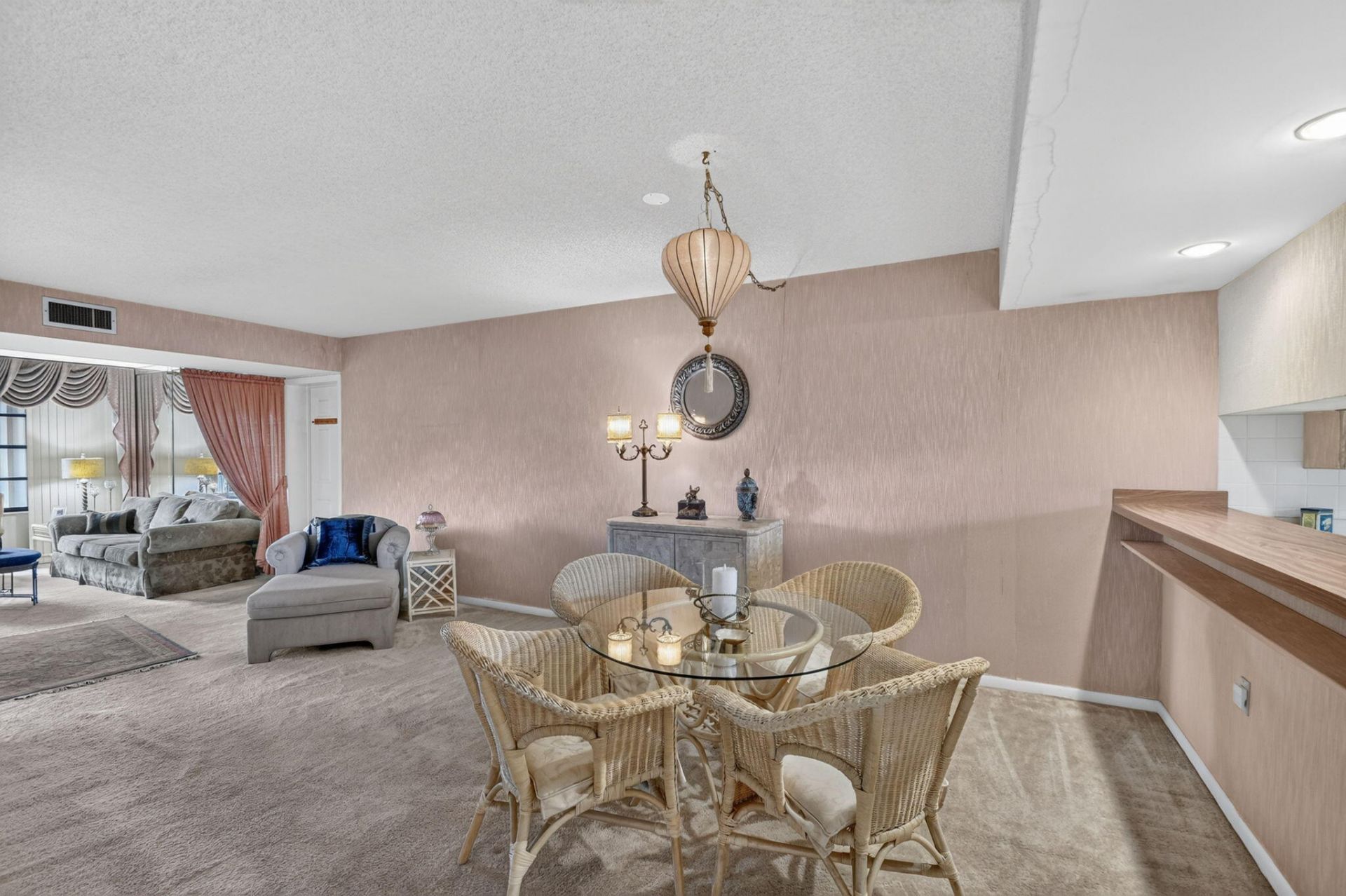 3525 Village Boulevard, Unit 205, West Palm Beach, FL 33409 Photo