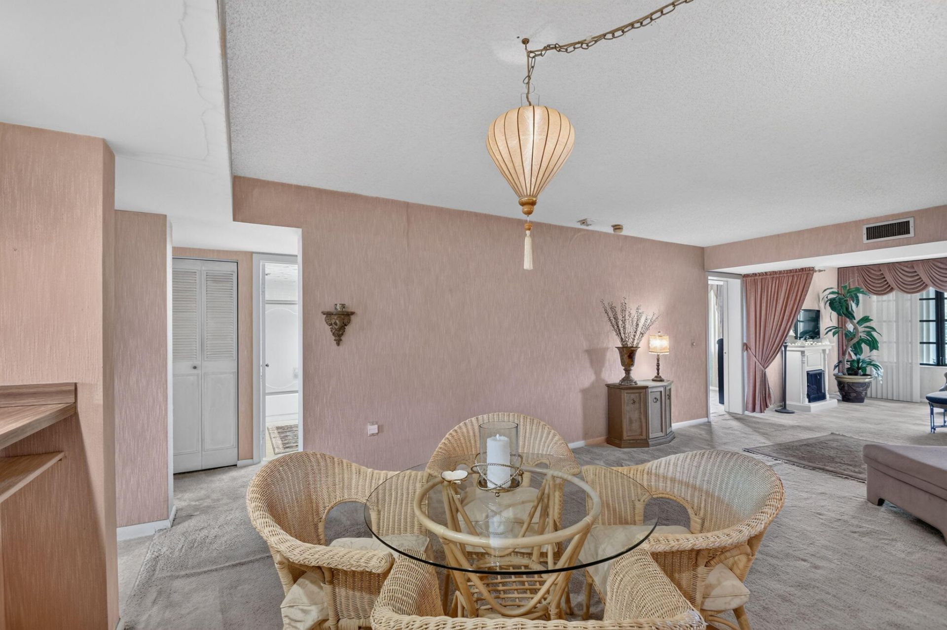 3525 Village Boulevard, Unit 205, West Palm Beach, FL 33409 Photo
