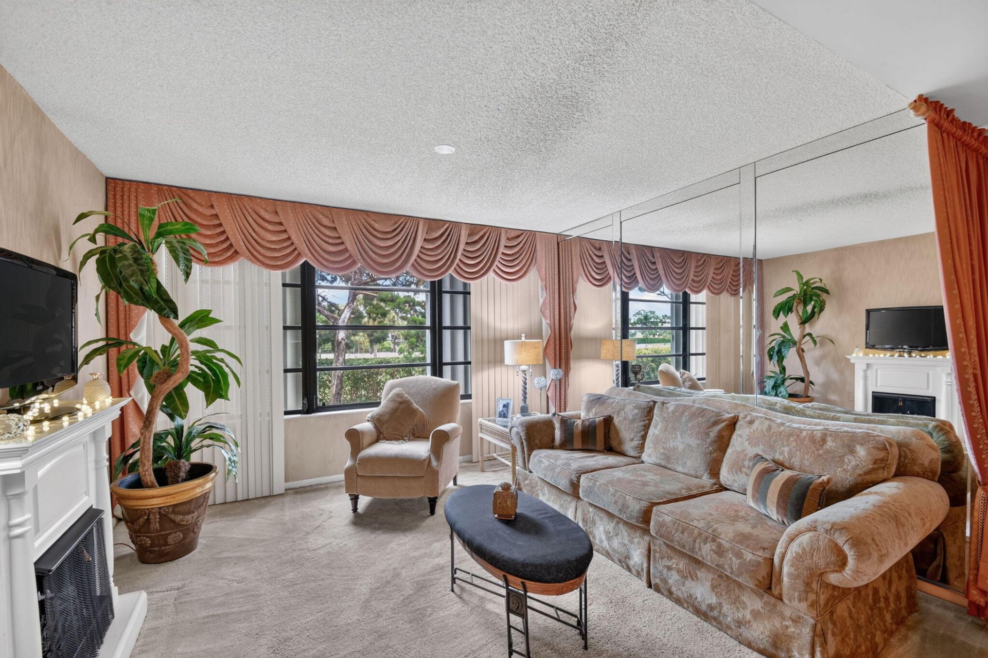 3525 Village Boulevard, Unit 205, West Palm Beach, FL 33409 Photo