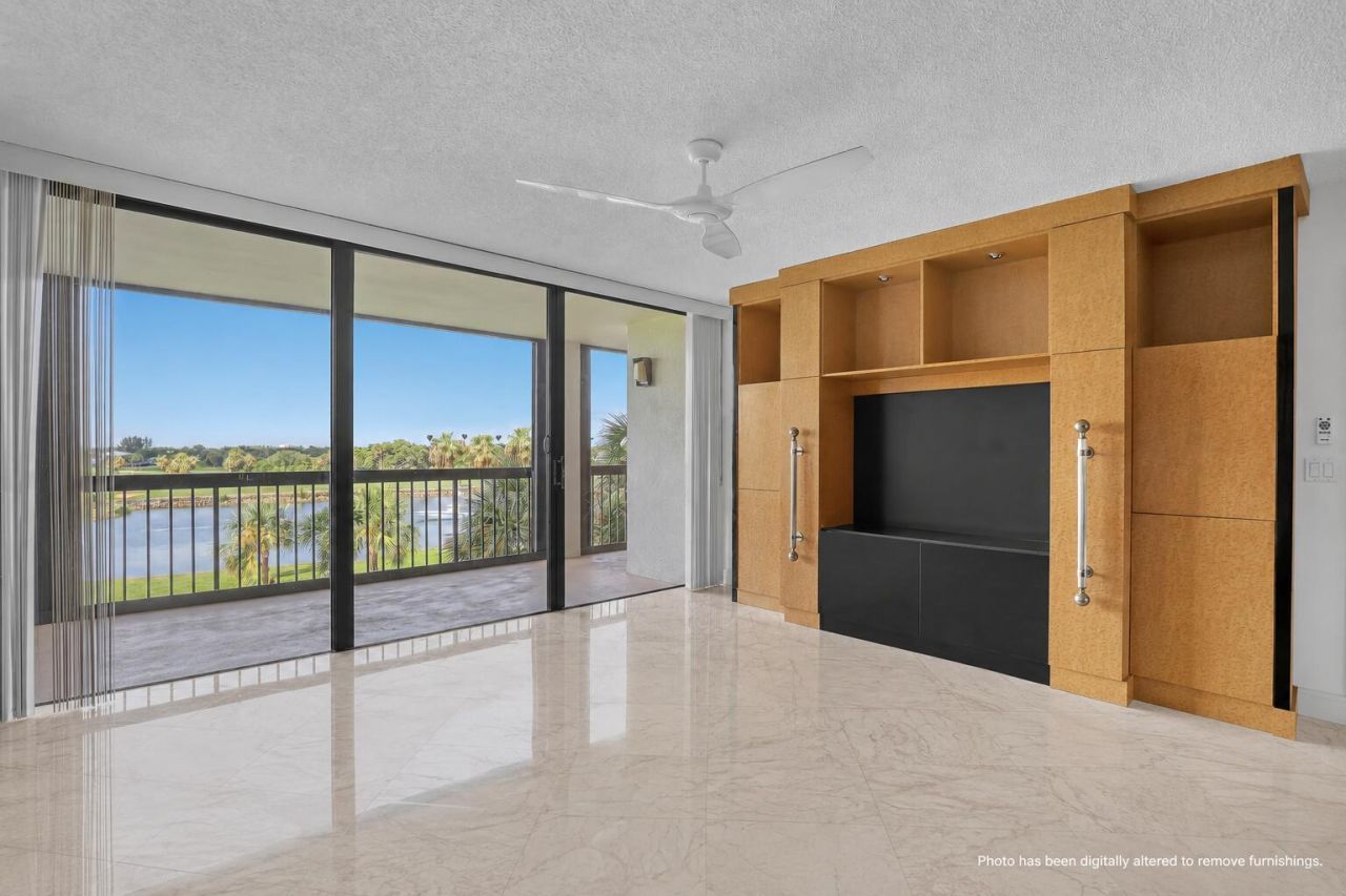 356 Golfview Road, Unit 403, North Palm Beach, FL 33408 Photo