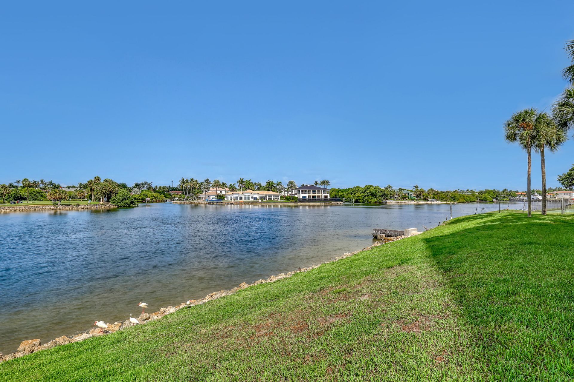 356 Golfview Road, Unit 403, North Palm Beach, FL 33408 Photo
