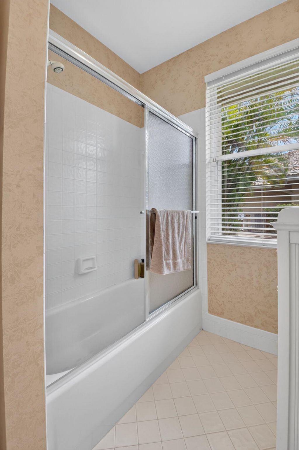10546 Stonebridge Boulevard, Boca Raton, FL 33498 Photo