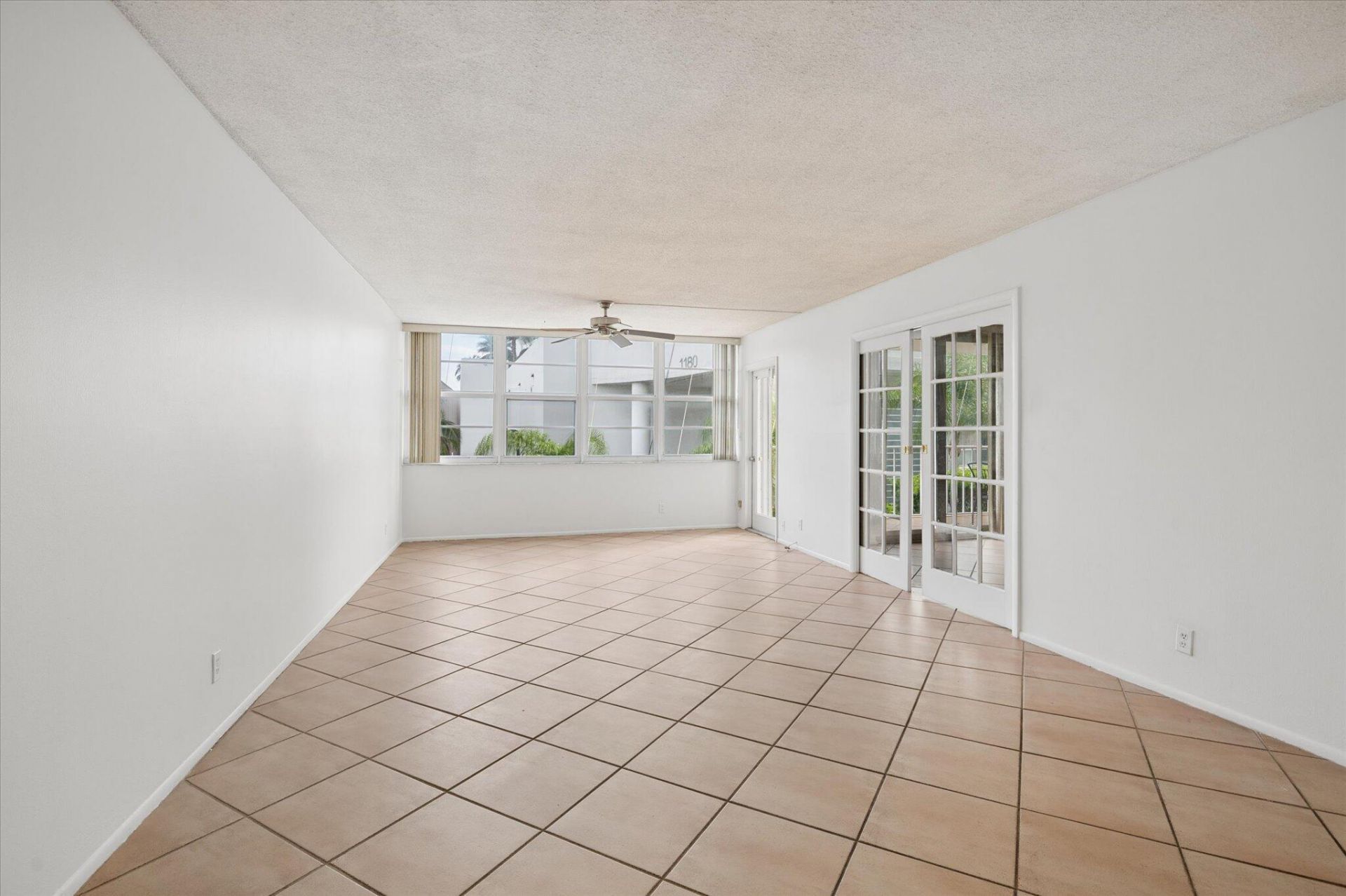 1170 N Federal Highway, Unit 309, Fort Lauderdale, FL 33304 Photo
