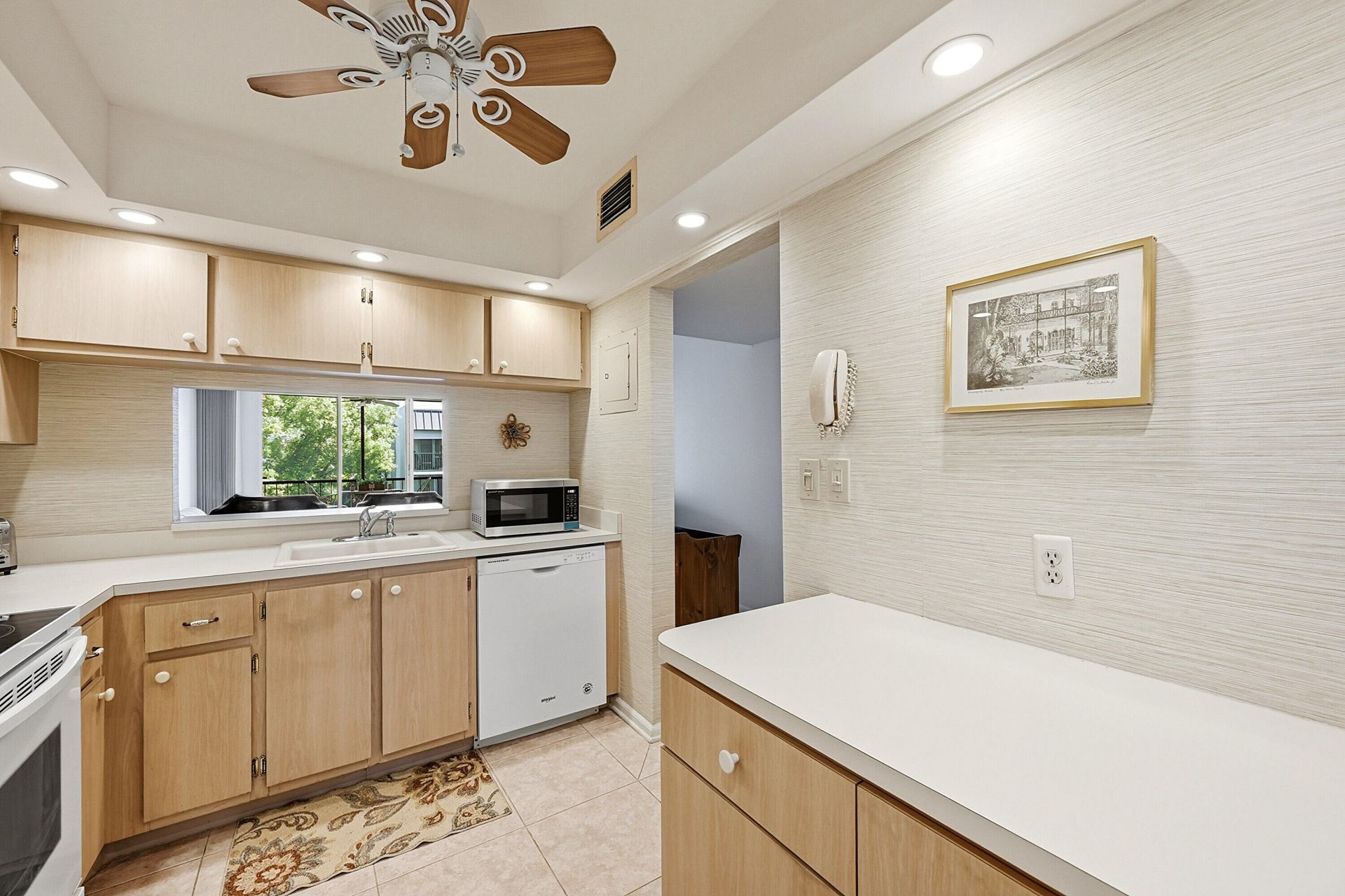 777 S Federal Highway, Unit H306, Pompano Beach, FL 33062 Photo