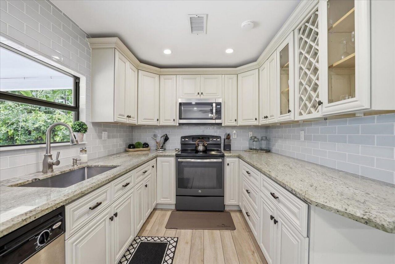 583 NW 12th Terrace, Boca Raton, FL 33486 Photo