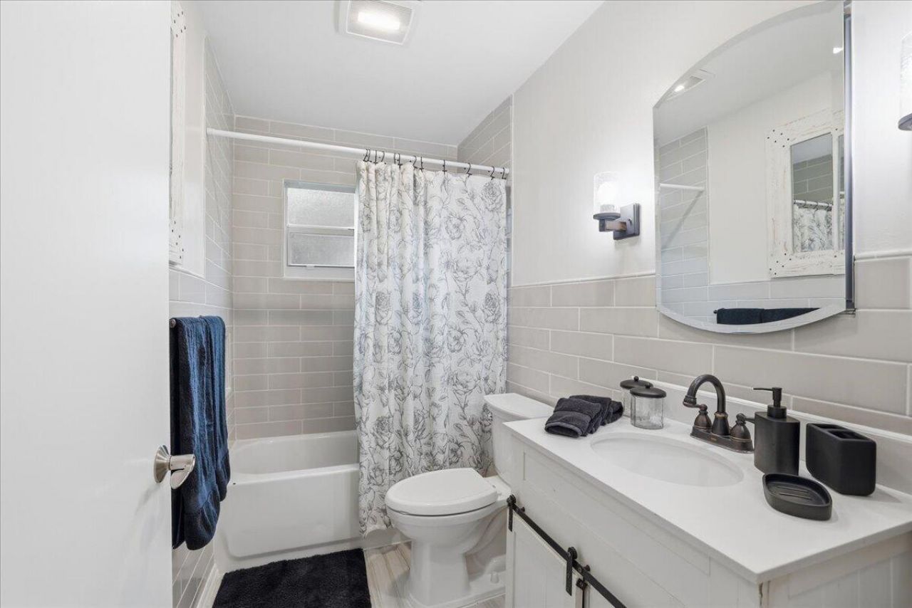 583 NW 12th Terrace, Boca Raton, FL 33486 Photo