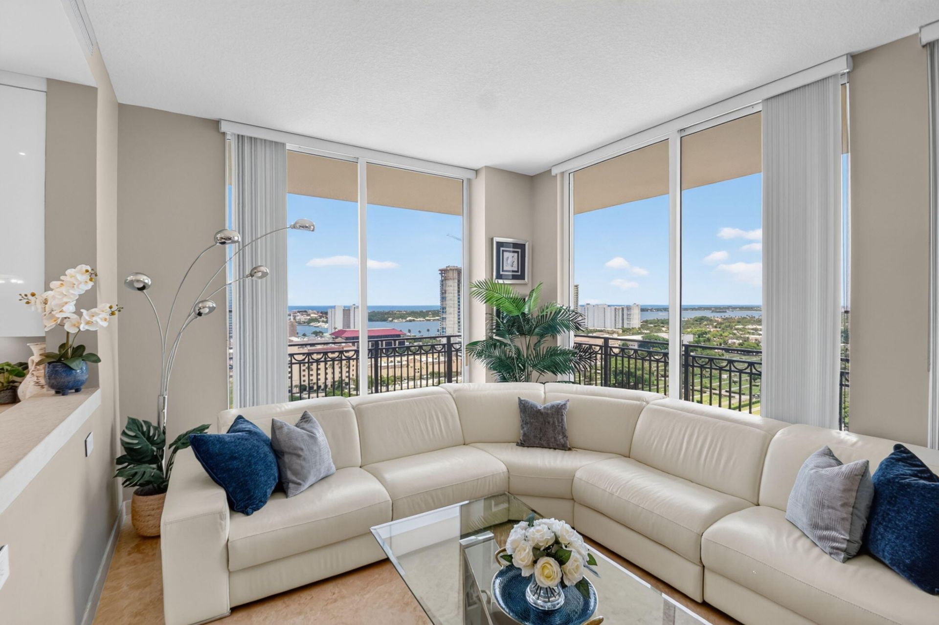 550 Okeechobee Boulevard, Unit Lph-23, West Palm Beach, FL 33401 Photo