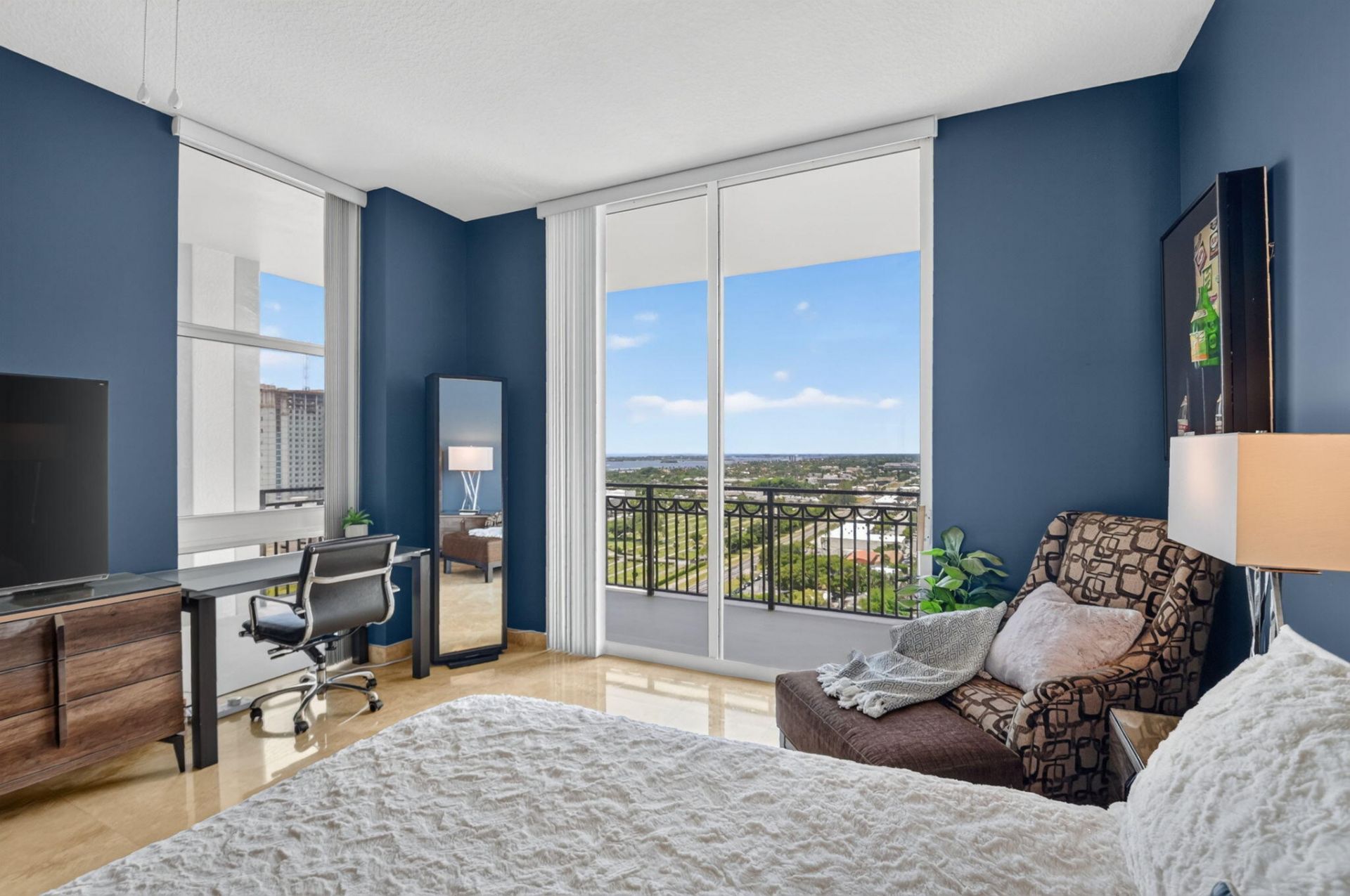 550 Okeechobee Boulevard, Unit Lph-23, West Palm Beach, FL 33401 Photo